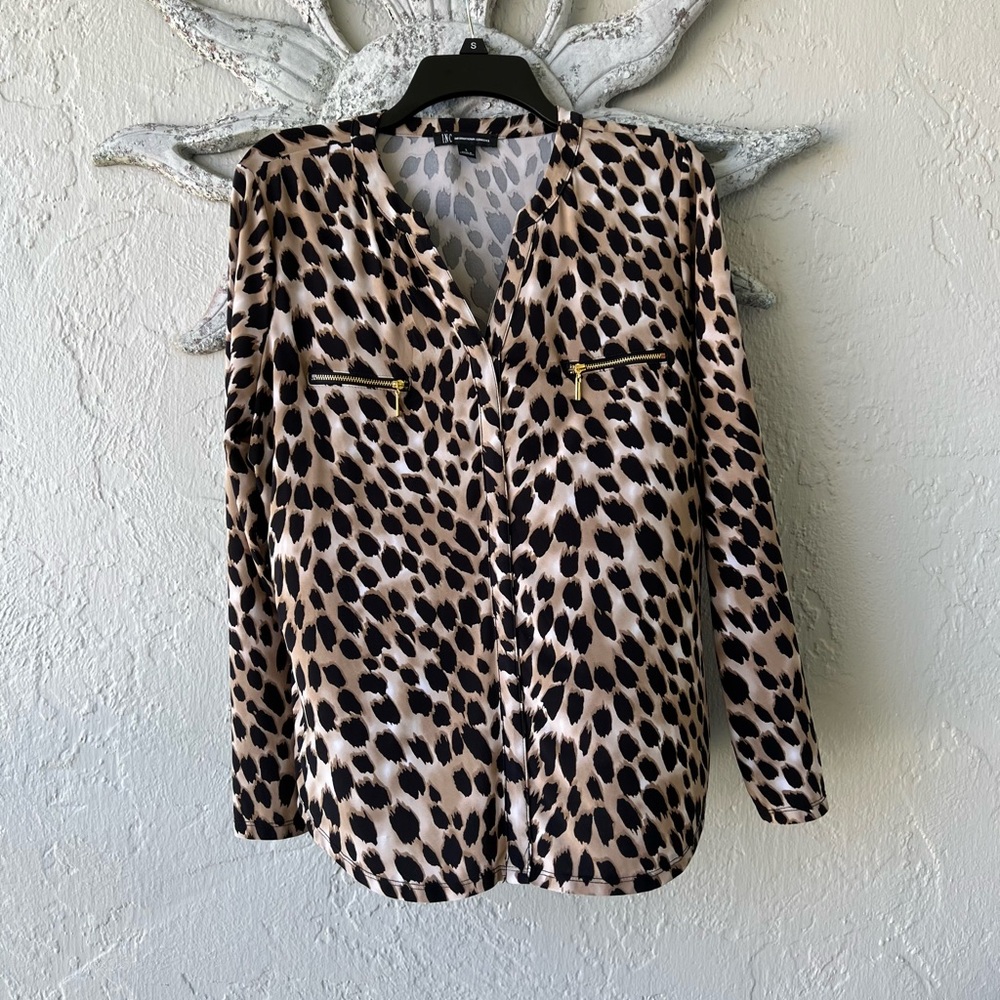 INC International Concepts Ombré Cheetah Zip Pocket Long Sleeve Top Women’s - Picture 8 of 14